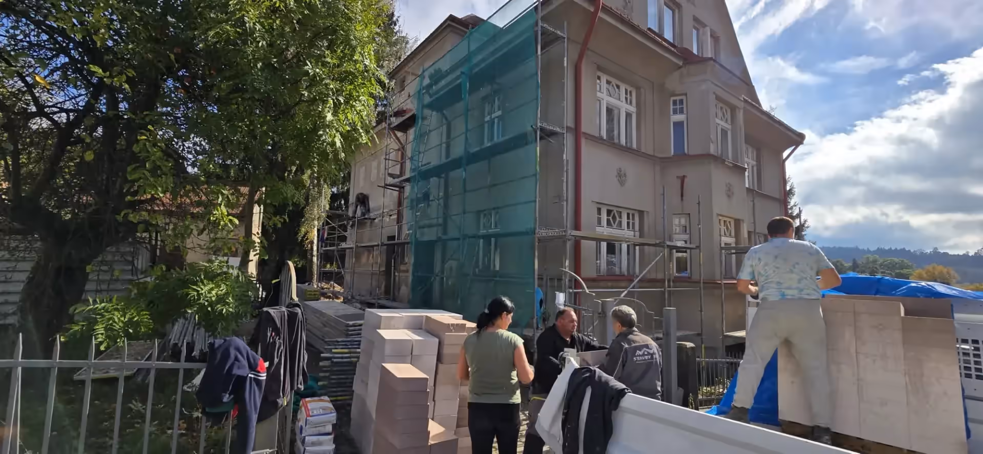 Zateplení a rekonstrukce fasády